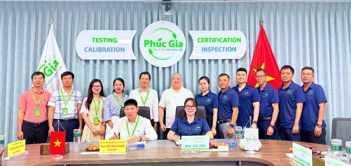 Ngày 04/6/2025, tại Hà Nội đã diễn ra Lễ ký kết thoả thuận hợp tác  giữa  Trung tâm Đo kiểm phát thanh, truyền hình và Thông tin điện tử (TIMC) và Công ty Cổ phần Phòng thử nghiệm Phúc Gia (PGL).
